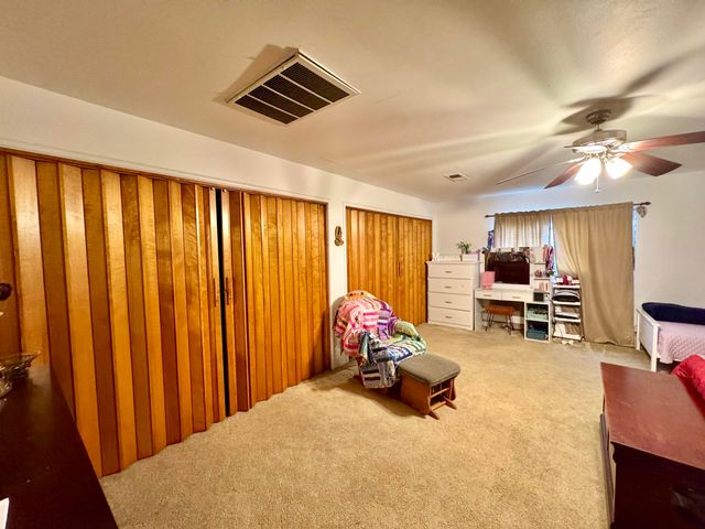 161 Linda Vista Drive, Lindsay, CA 93247