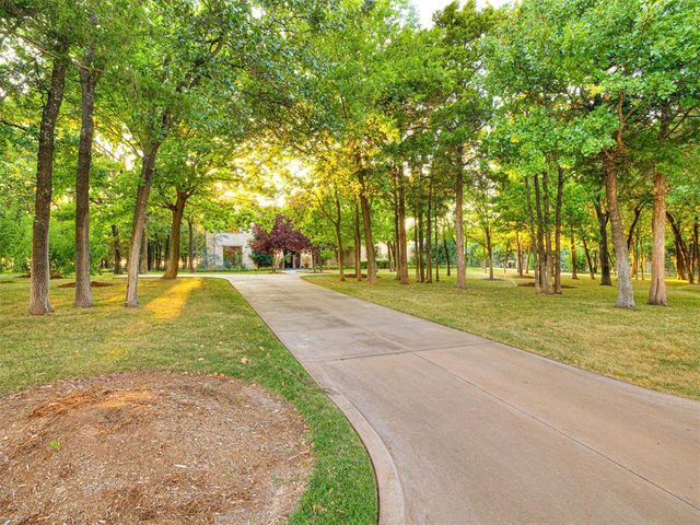 9301 Lake Way Run, Jones, OK 73049