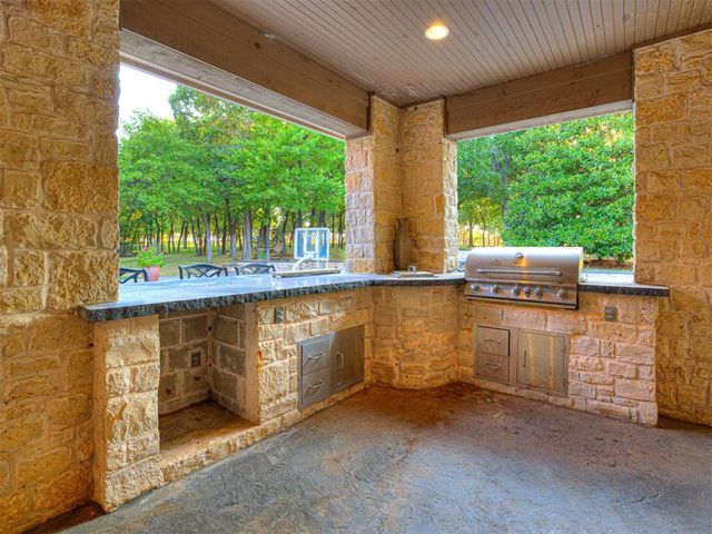 9301 Lake Way Run, Jones, OK 73049