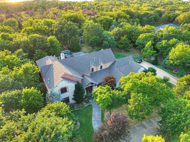 9301 Lake Way Run, Jones, OK 73049