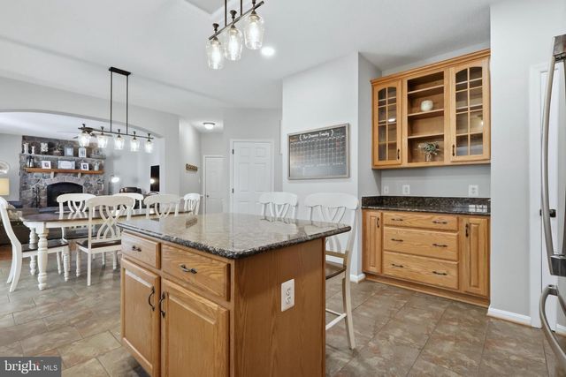 11518 REST DR, La Plata, MD 20646