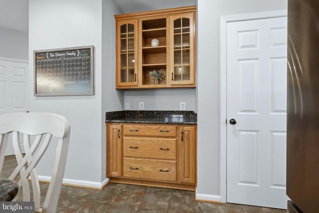 11518 REST DR, La Plata, MD 20646