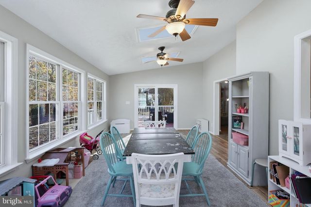 11518 REST DR, La Plata, MD 20646