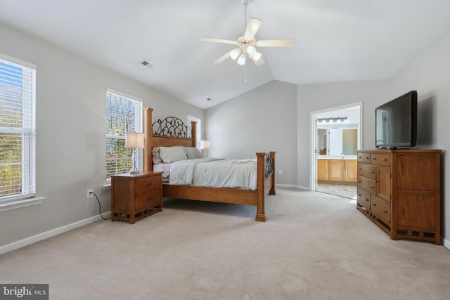 11518 REST DR, La Plata, MD 20646