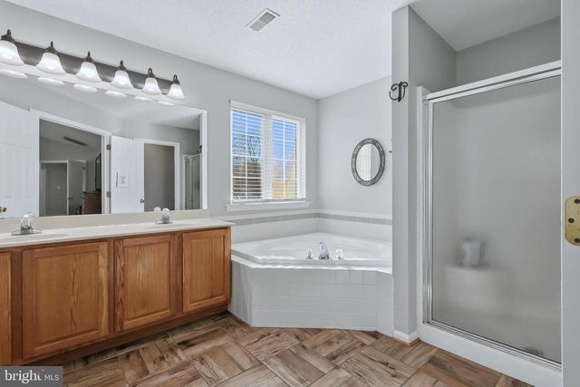 11518 REST DR, La Plata, MD 20646