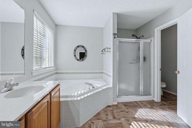 11518 REST DR, La Plata, MD 20646