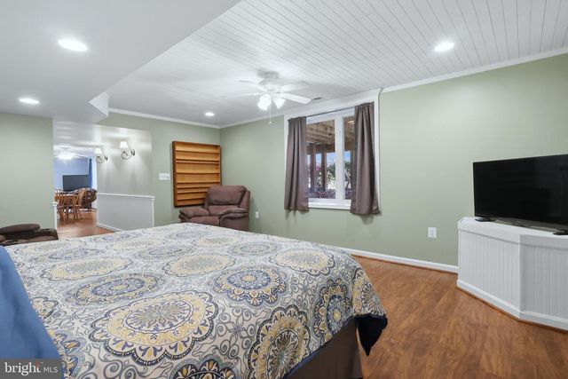 11518 REST DR, La Plata, MD 20646