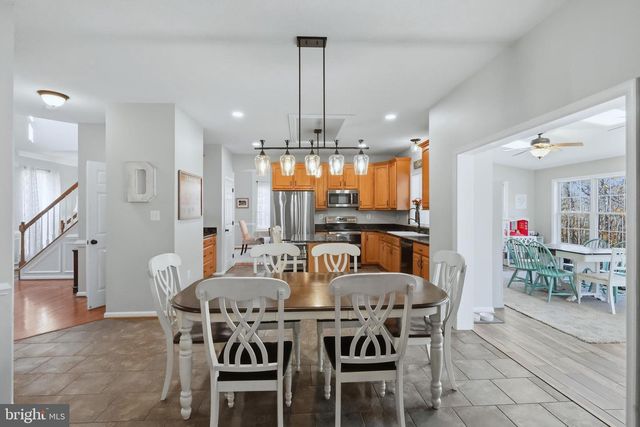 11518 REST DR, La Plata, MD 20646