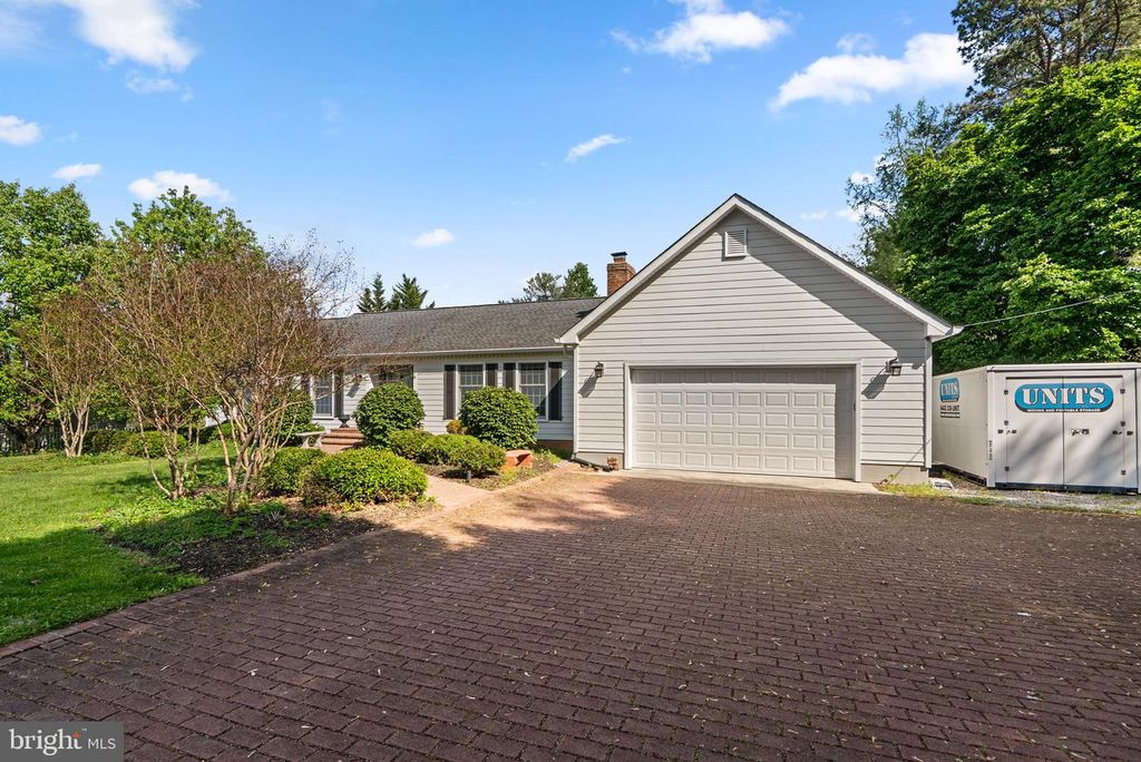 Image 3 of property listing at 7535 BROWNS BRIDGE RD, Highland, MD 20777