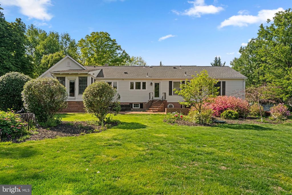 Image 43 of property listing at 7535 BROWNS BRIDGE RD, Highland, MD 20777