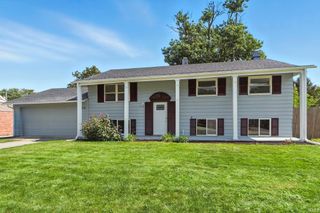 1621 Shannon Drive, New Haven, IN 46774