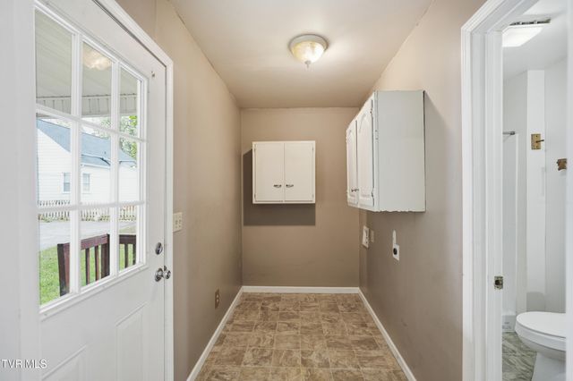 2004 Euclid Avenue, Bristol, VA 24201