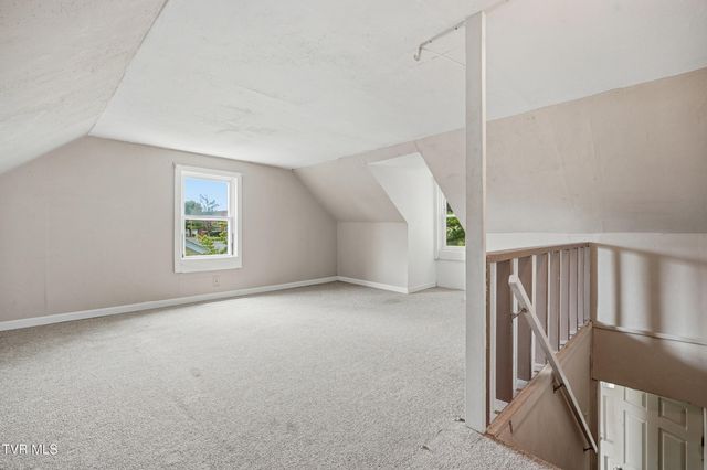 2004 Euclid Avenue, Bristol, VA 24201