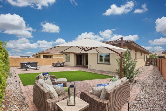 18204 W HOPE Drive, Goodyear, AZ 85338