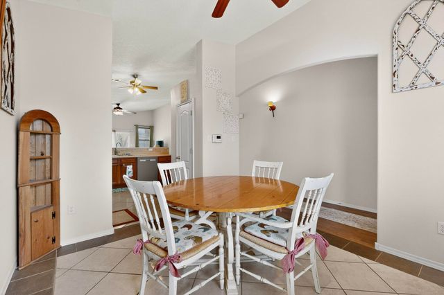 3401 Sun Mesa Street SW, Los Lunas, NM 87031