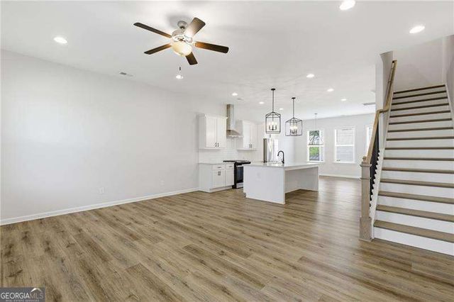 158 Harlow Circle, Roswell, GA 30076