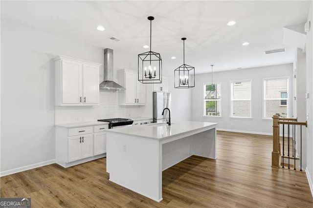 158 Harlow Circle, Roswell, GA 30076