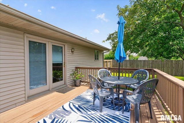 1530 SEQUOIA Drive, Chatham, IL 62629