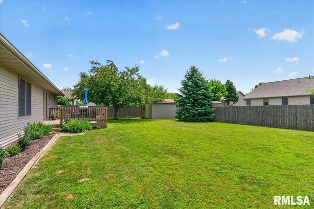 1530 SEQUOIA Drive, Chatham, IL 62629