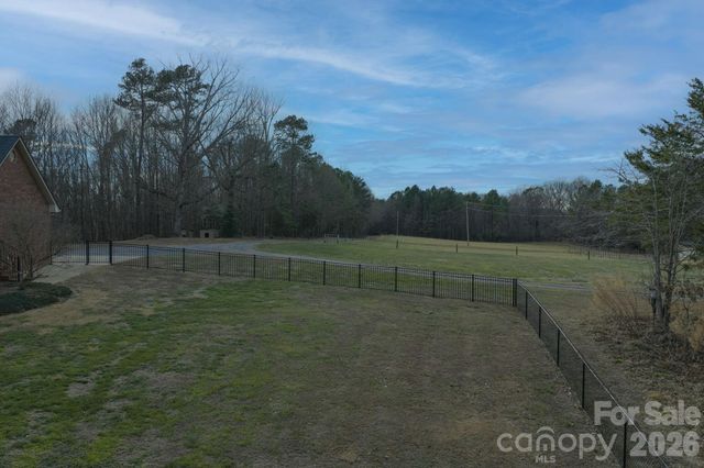 7812 Hwy 742 Highway, Marshville, NC 28103