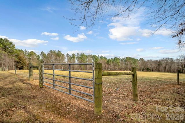 7812 Hwy 742 Highway, Marshville, NC 28103