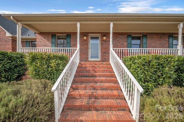 7812 Hwy 742 Highway, Marshville, NC 28103