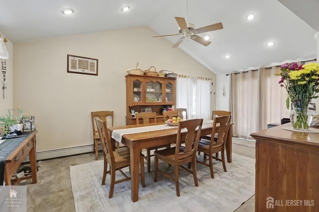 92 Silver Lake Avenue, Edison, NJ 08817