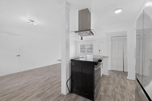 2942 Candlewick Lane, Farmers Branch, TX 75234