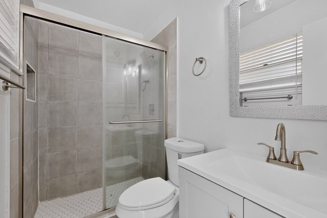 2942 Candlewick Lane, Farmers Branch, TX 75234