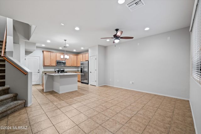 2442 E Emerald Moon Drive, Tucson, AZ 85718