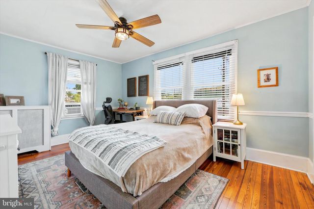 406 W GLENSIDE AVE, Glenside, PA 19038