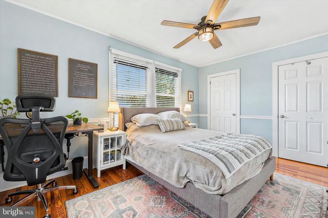 406 W GLENSIDE AVE, Glenside, PA 19038