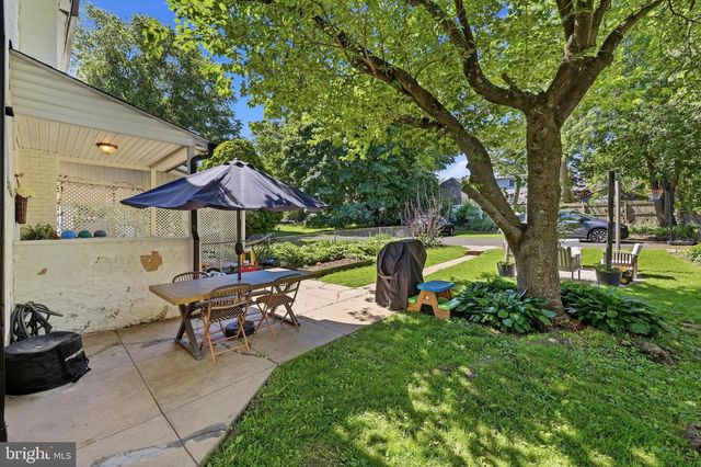 406 W GLENSIDE AVE, Glenside, PA 19038