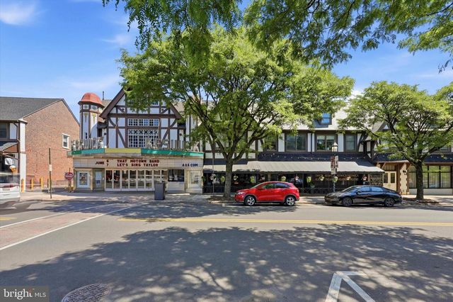 406 W GLENSIDE AVE, Glenside, PA 19038