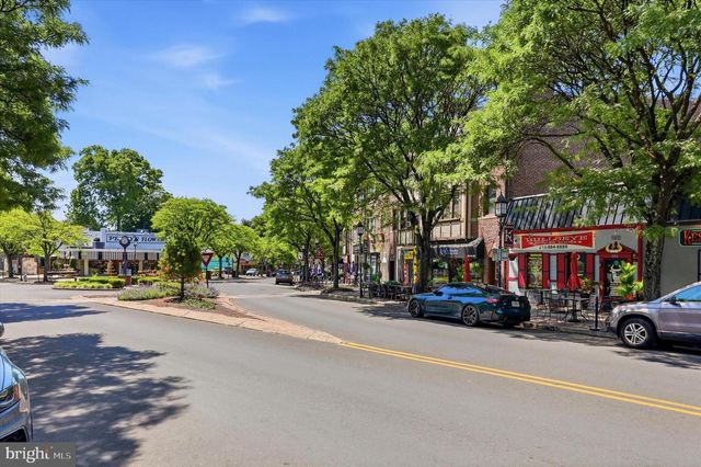 406 W GLENSIDE AVE, Glenside, PA 19038