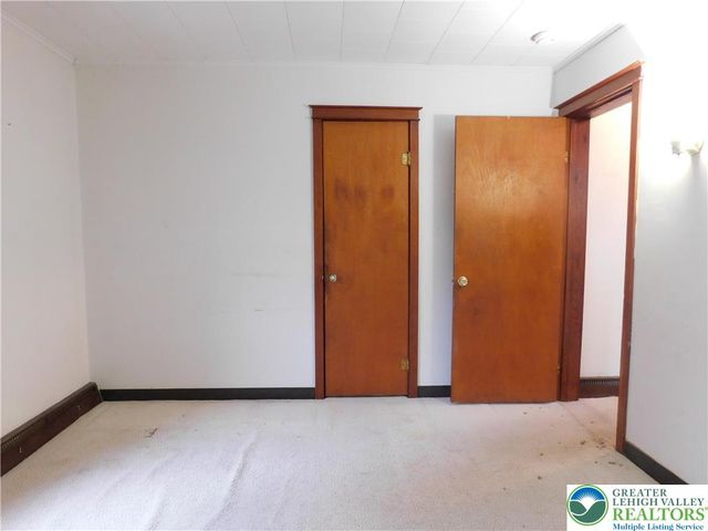 1037 Maple Street, Bethlehem City, PA 18018