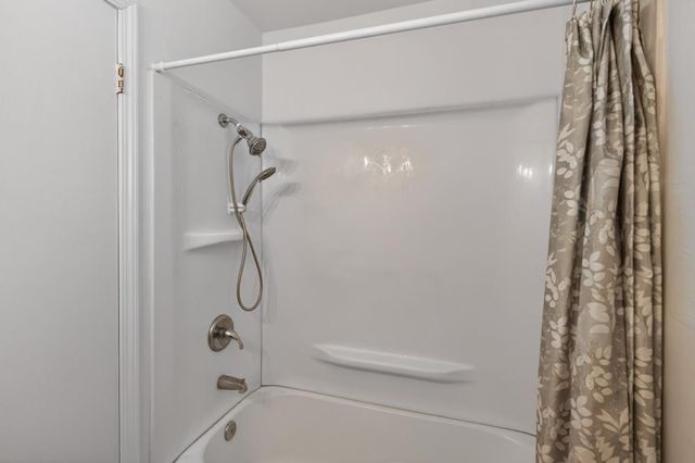 6933 Arvada Ct, Sacramento, CA 95828