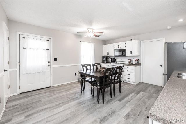 511 Zenk Road, Troy, IL 62294