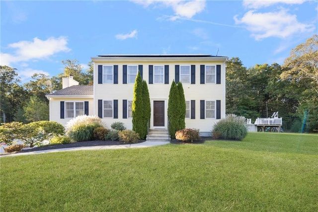 15 Victoria Lane, Scituate, RI 02831