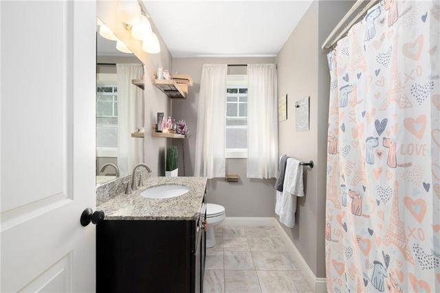 15 Victoria Lane, Scituate, RI 02831