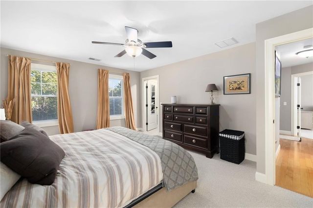 15 Victoria Lane, Scituate, RI 02831