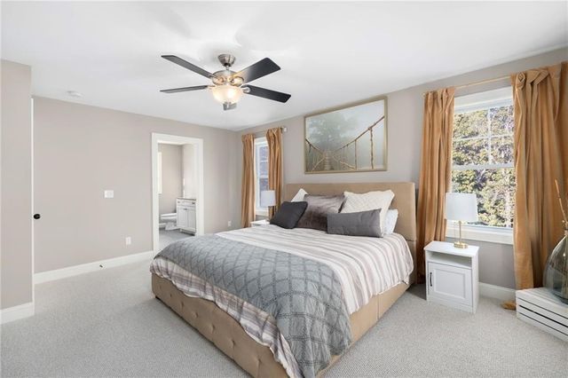 15 Victoria Lane, Scituate, RI 02831