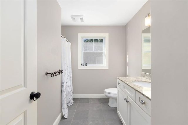 15 Victoria Lane, Scituate, RI 02831