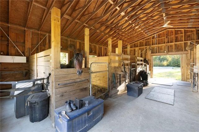 15 Victoria Lane, Scituate, RI 02831