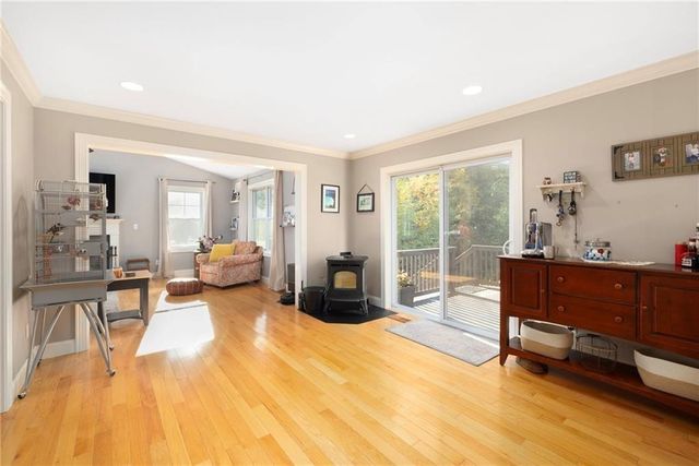 15 Victoria Lane, Scituate, RI 02831