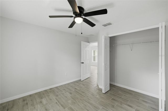 5894 NW 63RD PLACE, Ocala, FL 34482