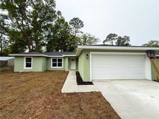 5894 NW 63RD PLACE, Ocala, FL 34482