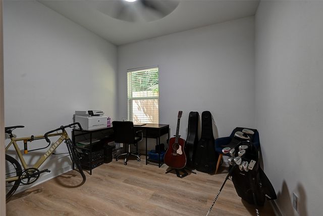 2823 Farragut Street, Dallas, TX 75215