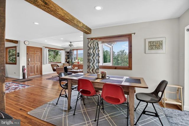 6261 S PAGE VALLEY RD, Luray, VA 22835