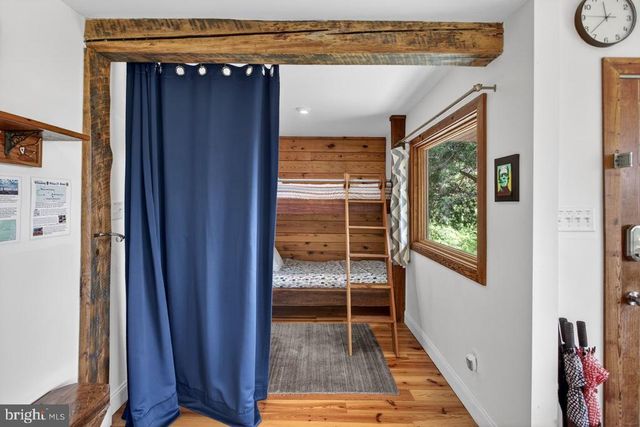 6261 S PAGE VALLEY RD, Luray, VA 22835